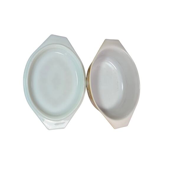 VTG 70s Pyrex Butterfly Gold 1.5 quart Oval Casserole Baking Dish with Lid - Picture 4 of 13